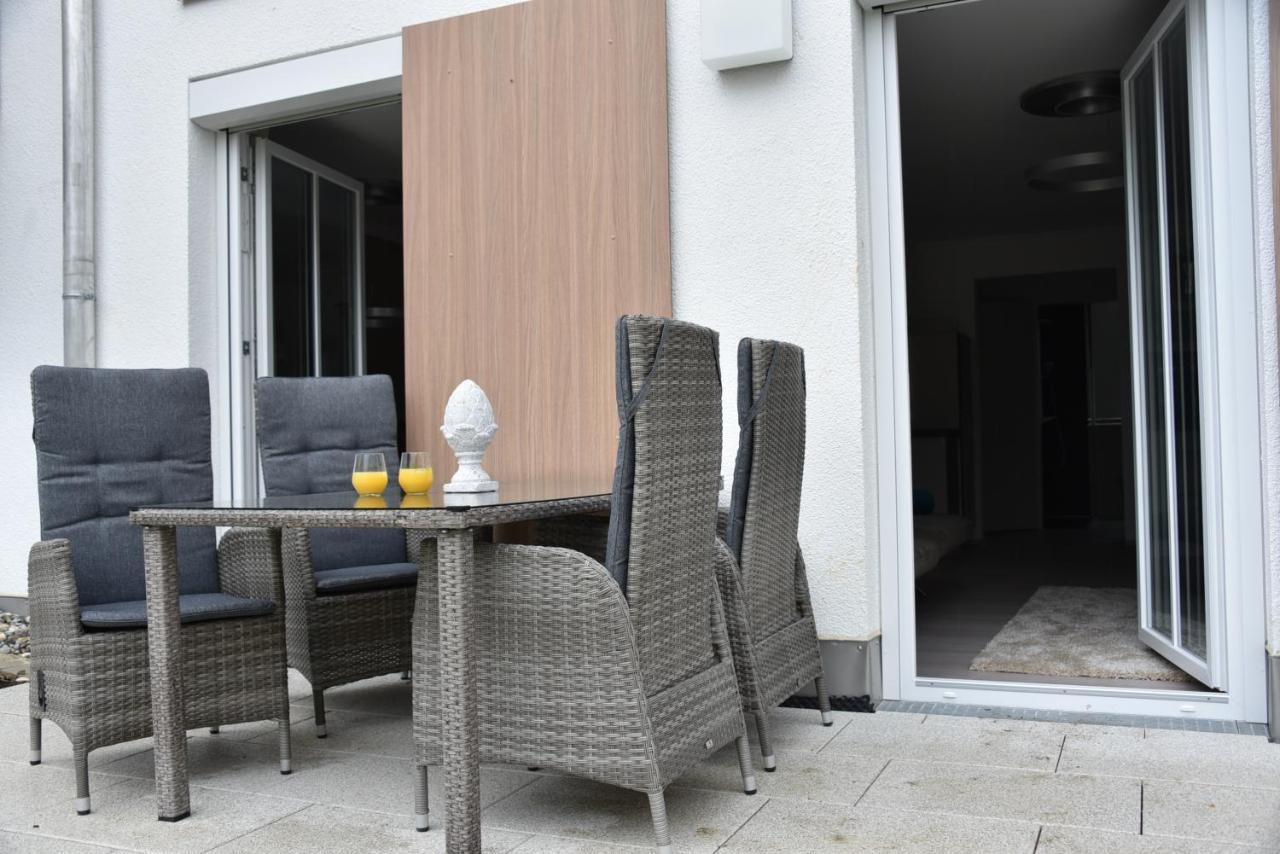 Ferienwohnung Antike&Modern Deluxe 2 mit Terrasse Leipheim Exterior foto
